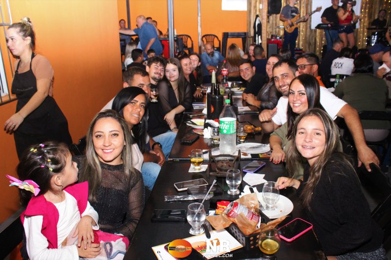 AVENIDA LANCHES (3)