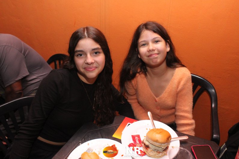 AVENIDA LANCHES (42)