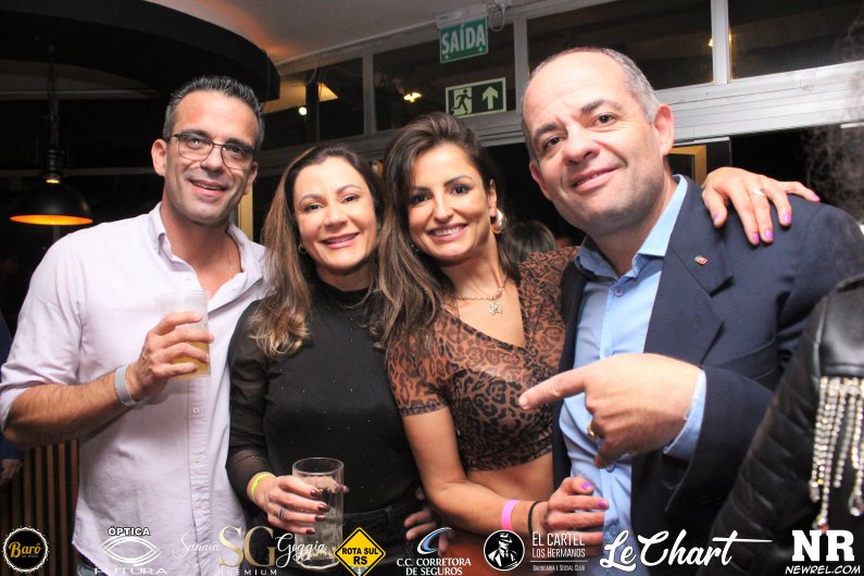 BARÔ (48)