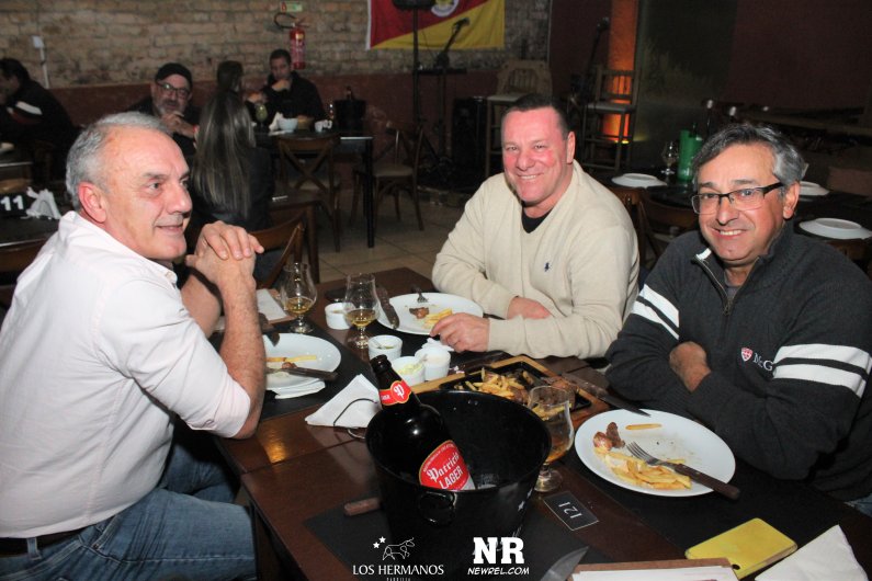 LOS HERMANOS (10)