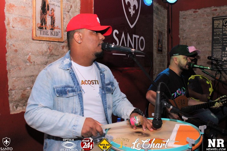 SANTO PUB (32)