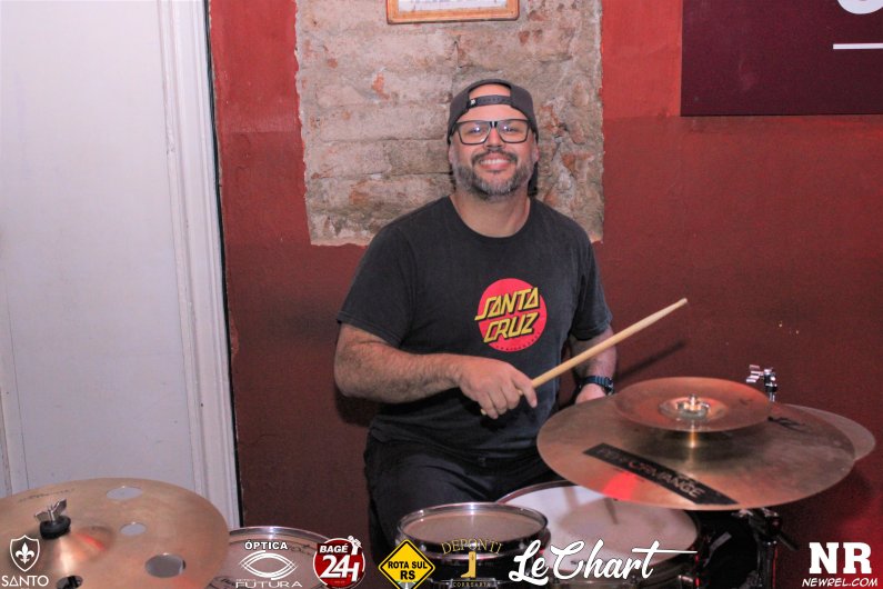 SANTO PUB (7)
